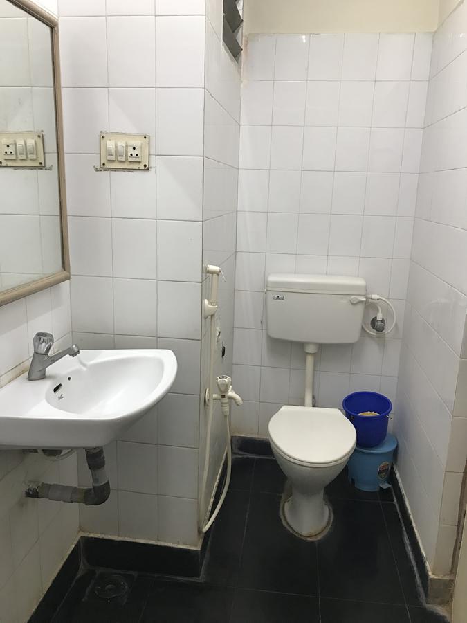 Akg Lodge Kanchipuram Bagian luar foto
